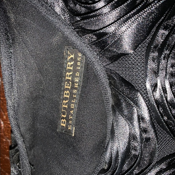 BURBERRY ROSE DRESS - Picture 2 of 5